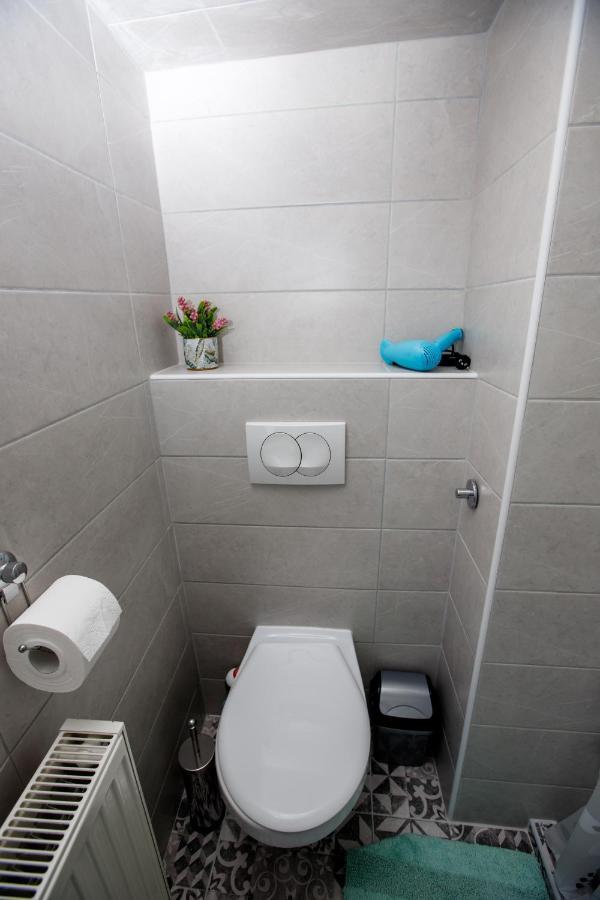 Angeli Vila Apartments Subotica Buitenkant foto
